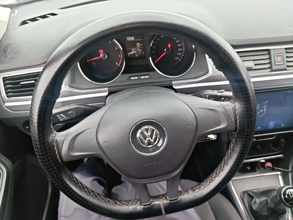 Volkswagen Bora — миниатюра 11