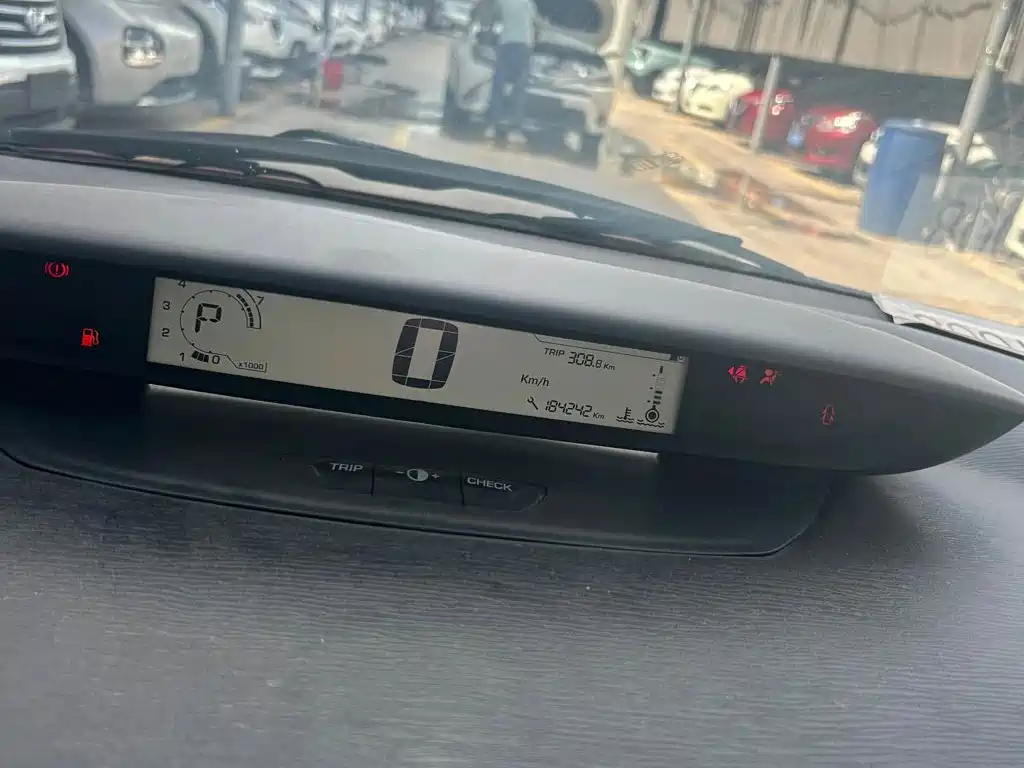 Citroen C-Quatre — миниатюра 13