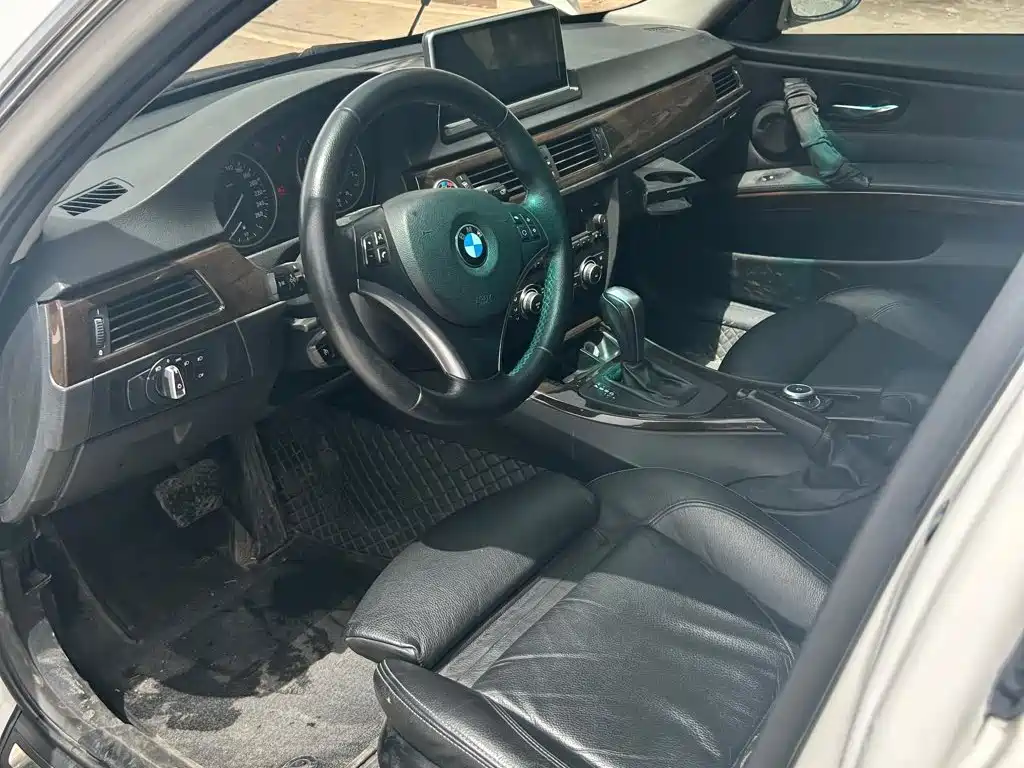 BMW 3 Series — миниатюра 7