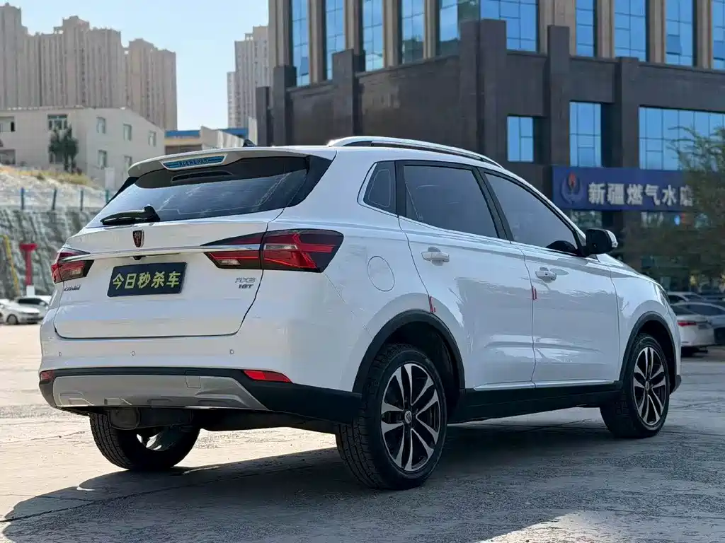 Roewe RX3 — миниатюра 7