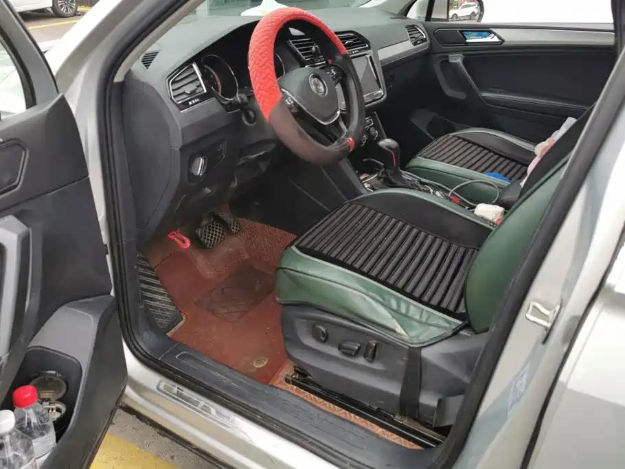 Volkswagen Tiguan L — миниатюра 9