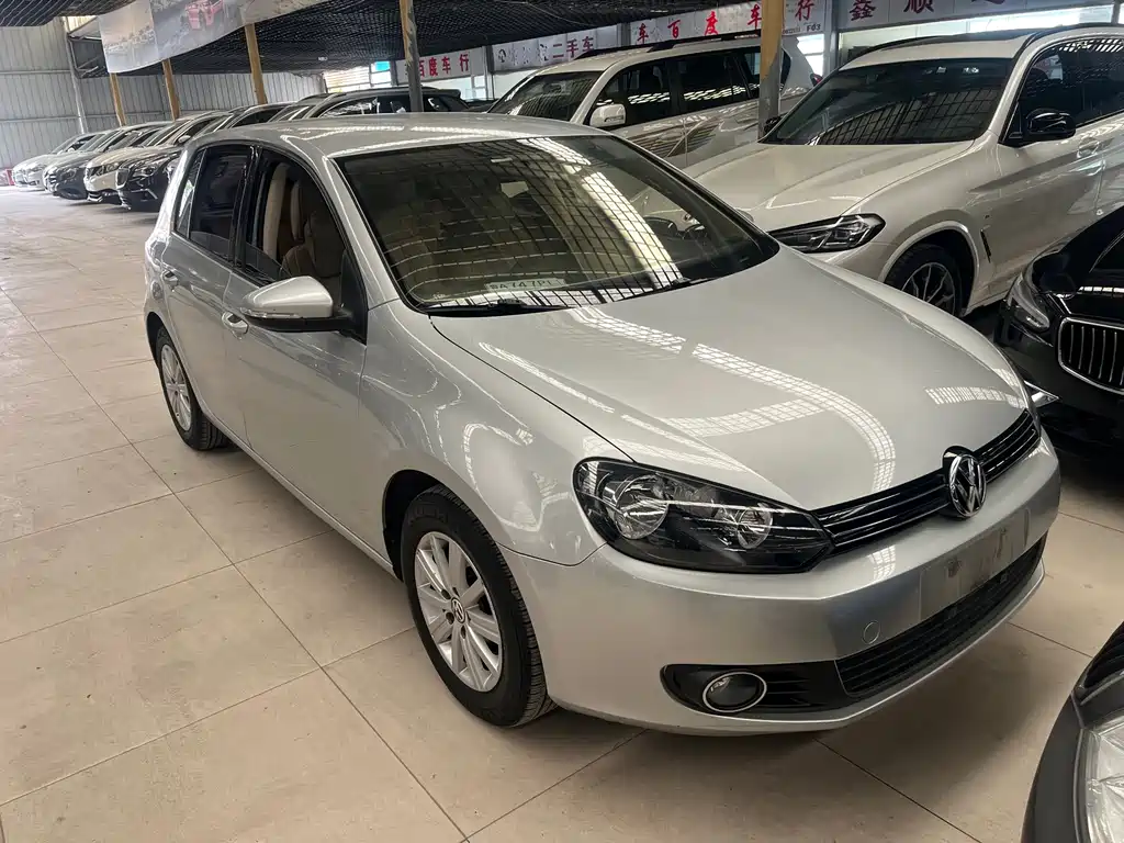 Volkswagen Golf — миниатюра 2