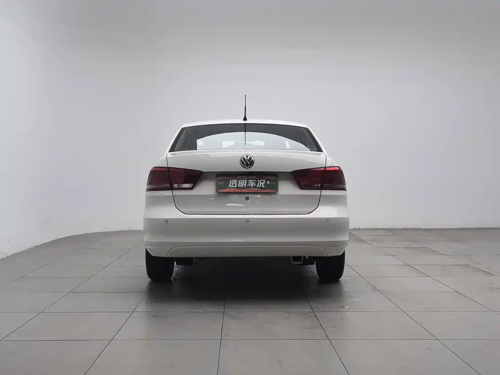 Volkswagen Santana — миниатюра 4