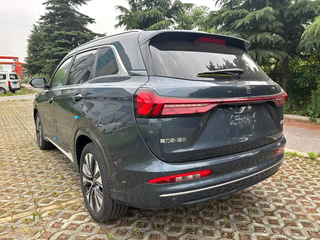 Landian E5 PLUS 2026 230km Ultra 7 мест