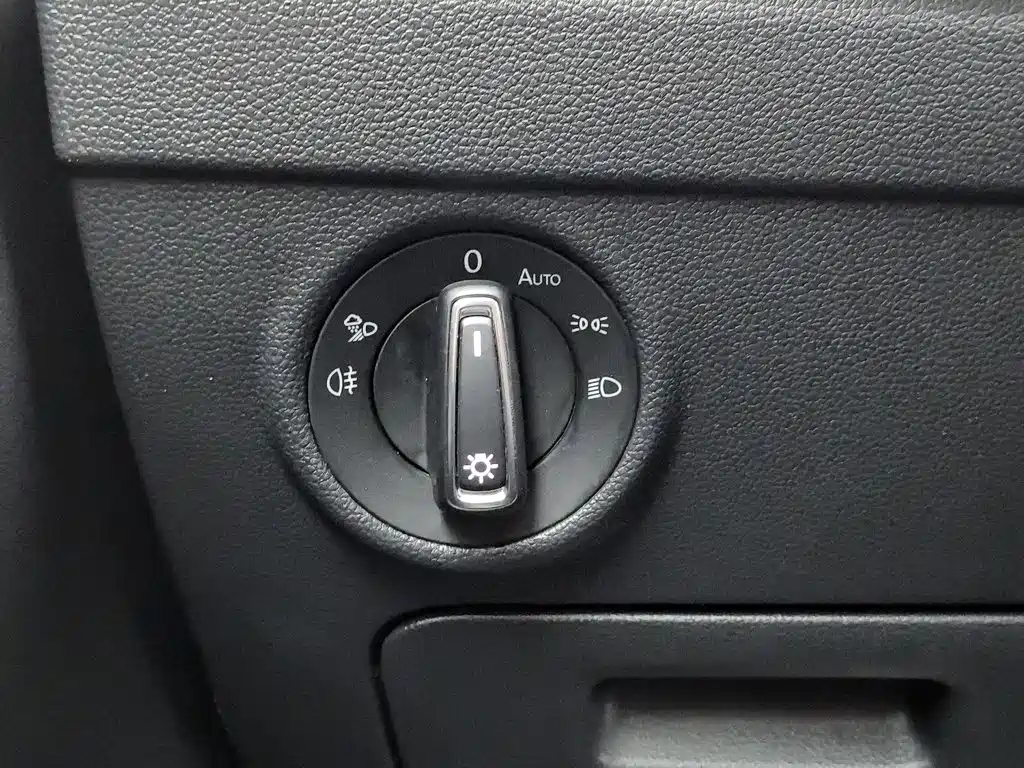 Volkswagen Tiguan L — миниатюра 21