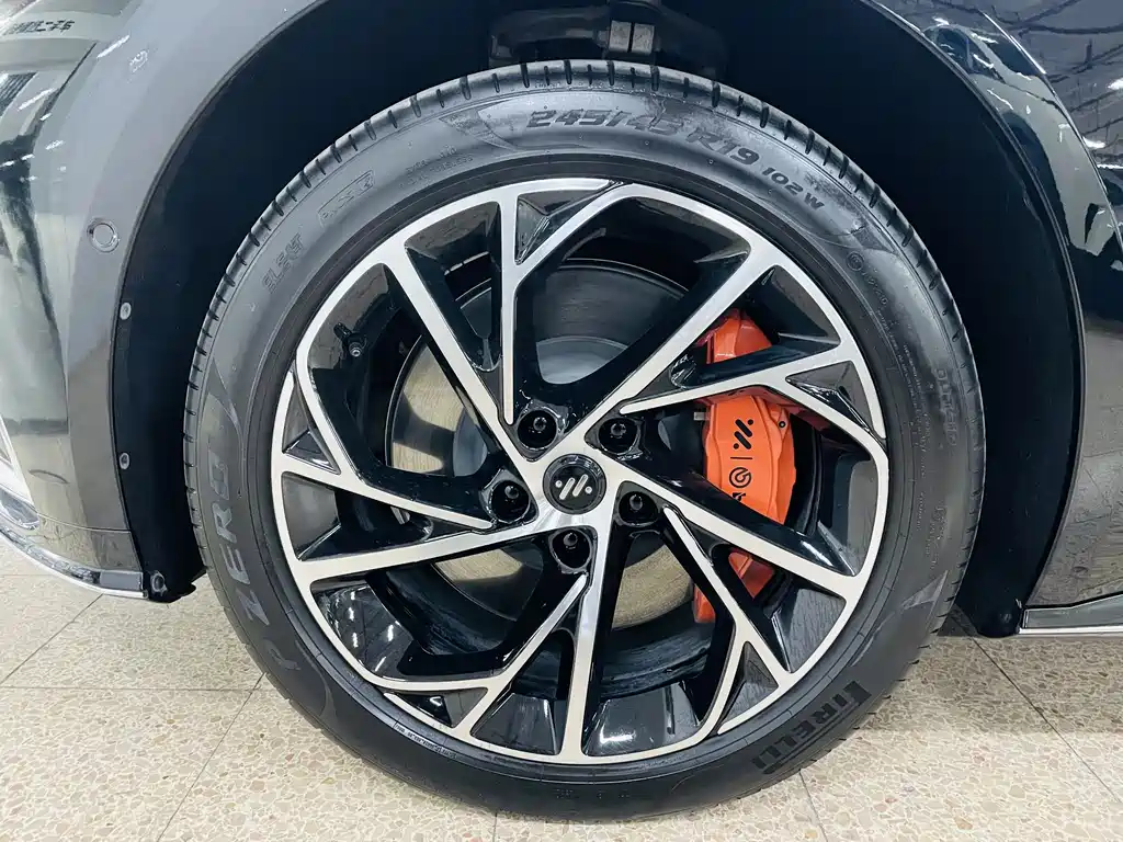 ZHIJI AUTOMOBILE ZHIJI L7