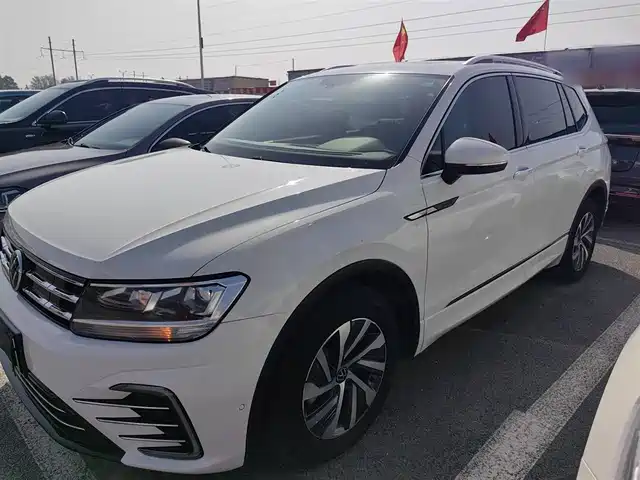 VOLKSWAGEN TIGUAN L NEW ENERGY 2021