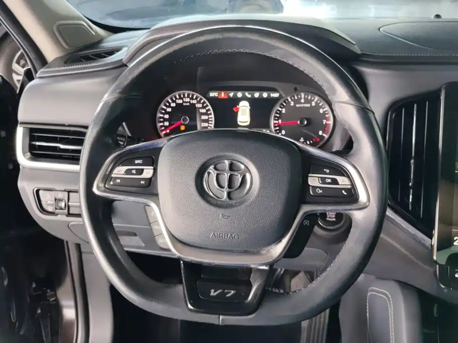Zhonghua V7 — миниатюра 15