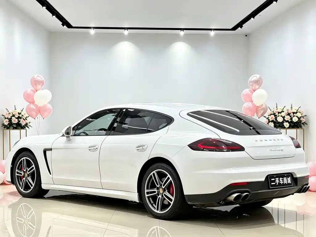 Porsche Panamera — миниатюра 9