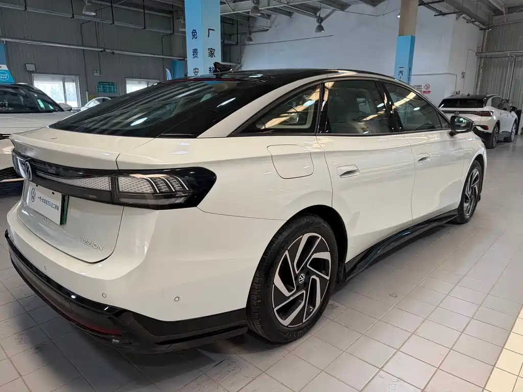 Volkswagen ID.7 VIZZION