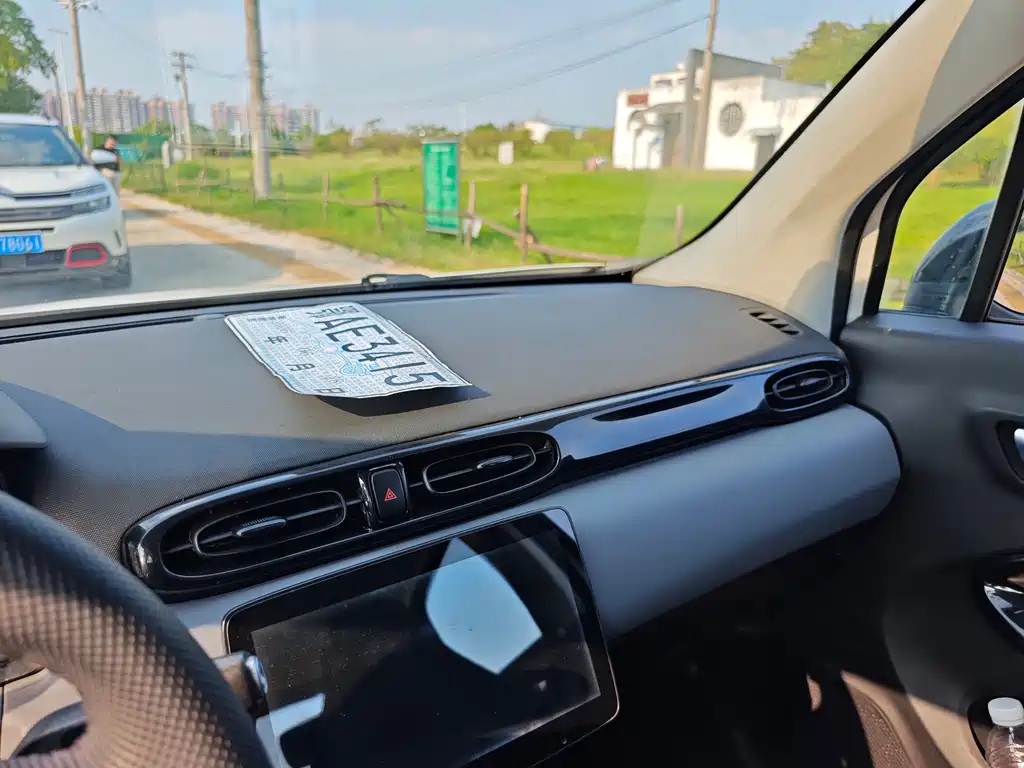 Leapmotor Leapmotor T03 — миниатюра 14