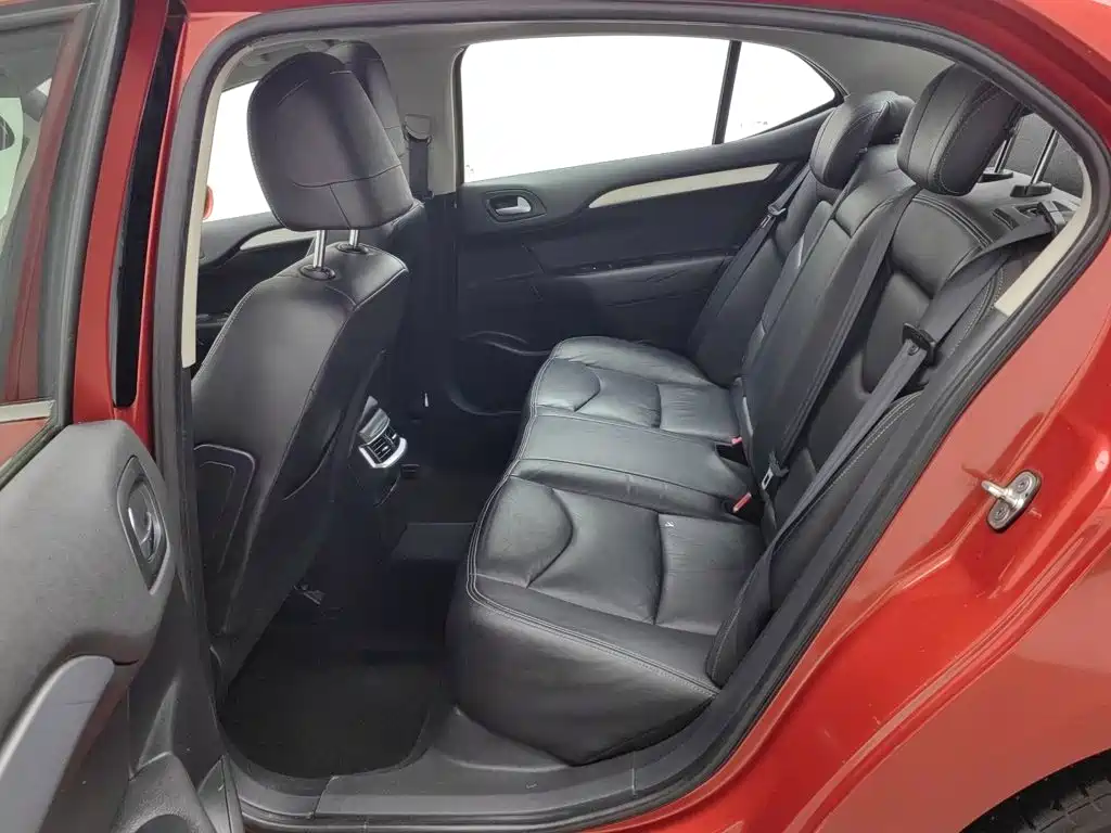 Citroen C4L — миниатюра 15