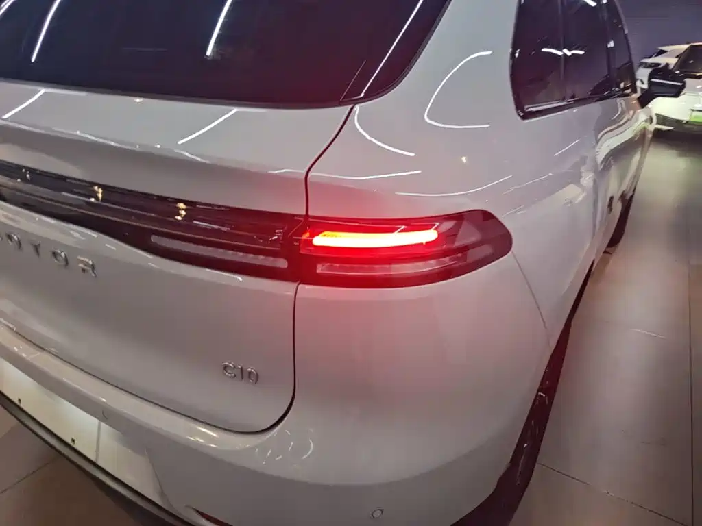 Leapmotor Leapmotor C10 — миниатюра 8