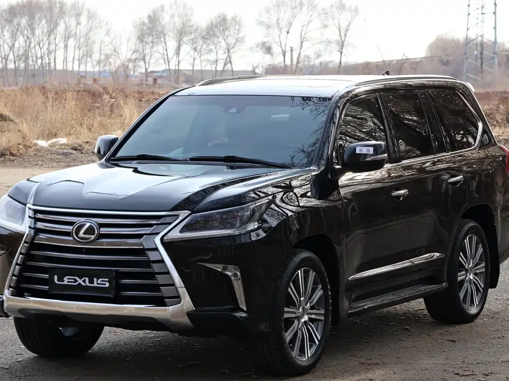 Lexus LX 2016