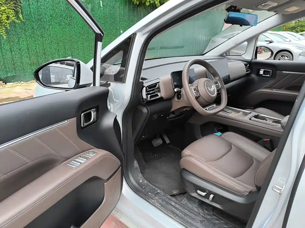 Wuling Xingguang 730 New Energy — миниатюра 21