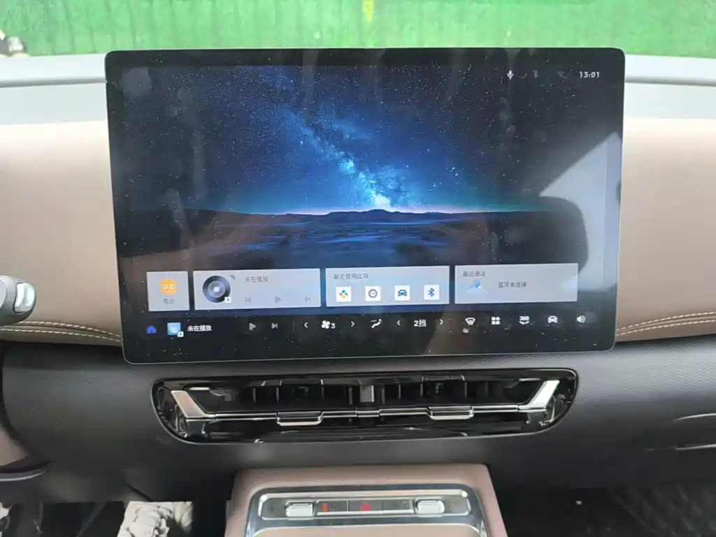 Wuling Xingguang 730 New Energy — миниатюра 18