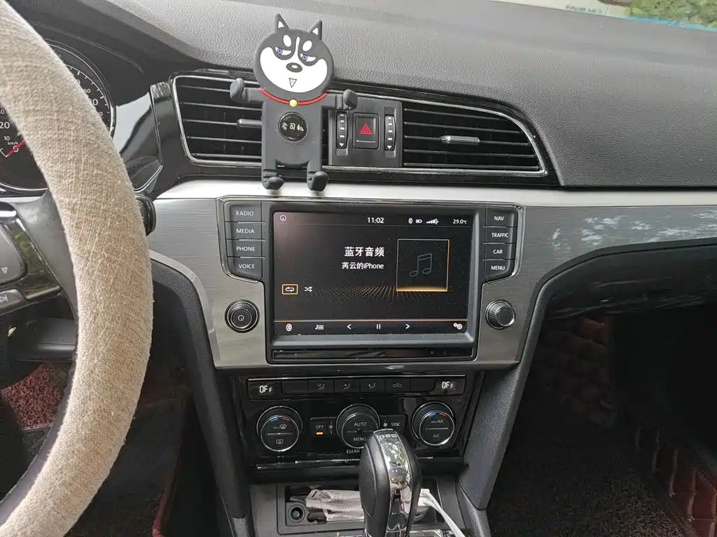 Volkswagen Lamando — миниатюра 6