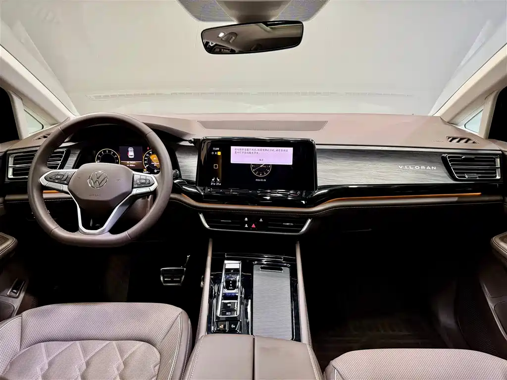 Volkswagen Viloran 380TSI Premium Edition, фото 12