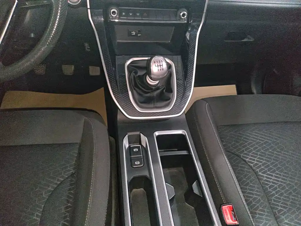 Haval M6 — миниатюра 14