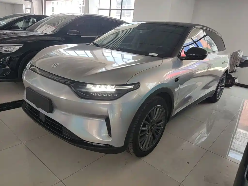 Leapmotor Leapmotor C11 — миниатюра 2