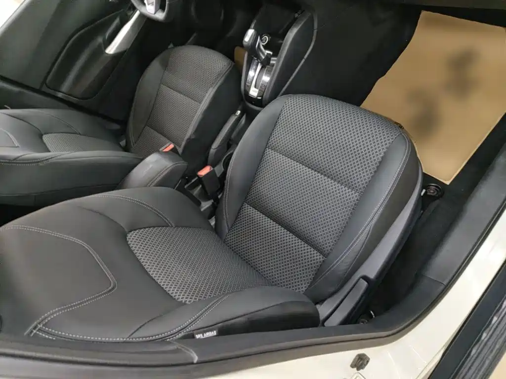 Nissan Kicks - фото 25