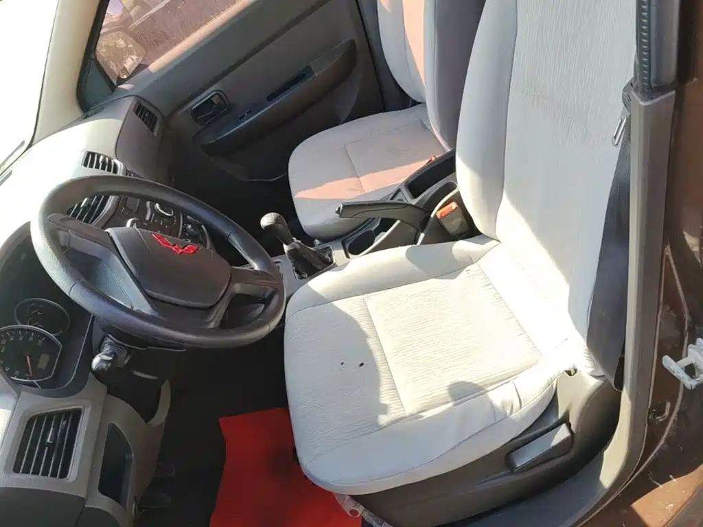 Wuling Hongguang — миниатюра 15