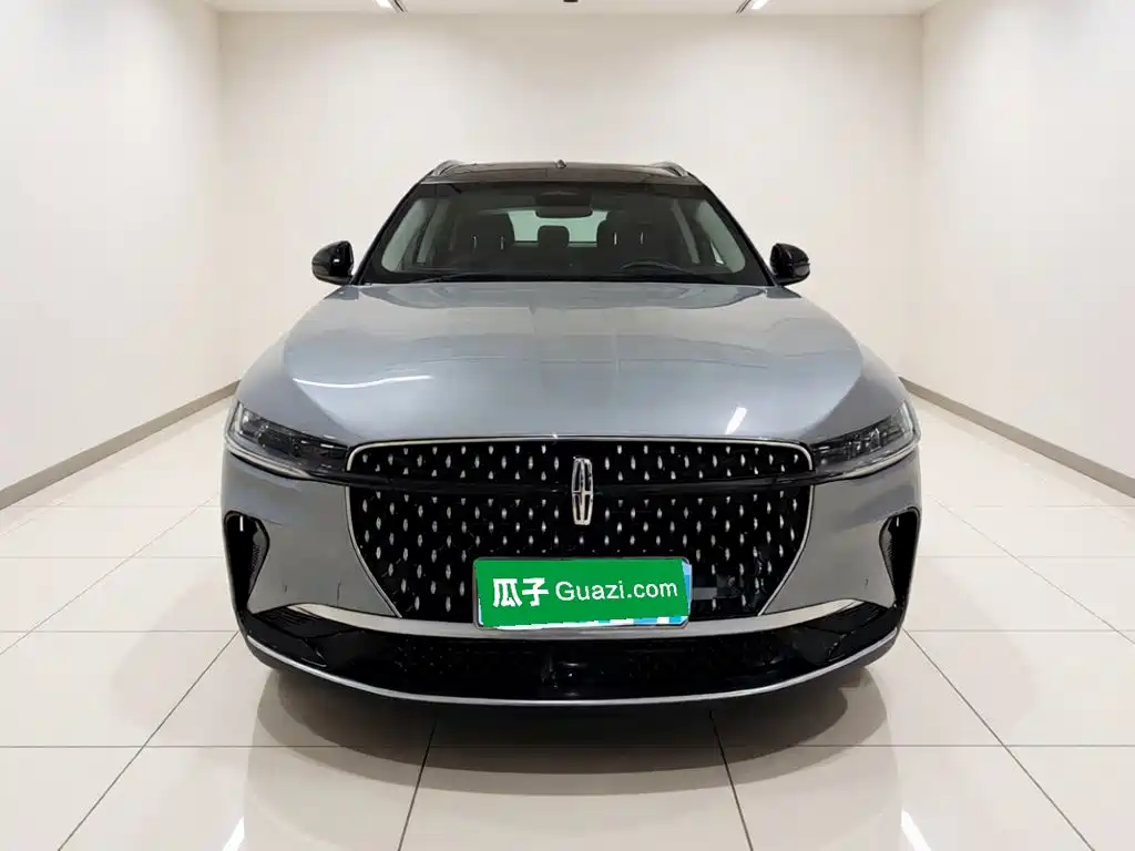 Lincoln Nautilus — миниатюра 2
