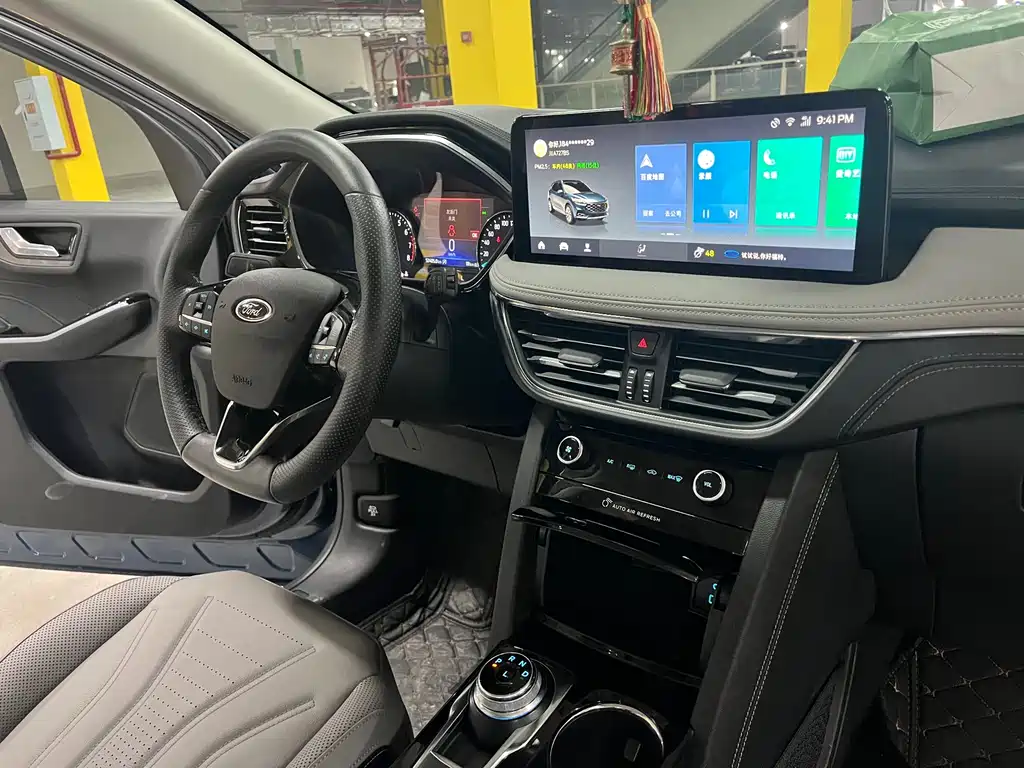 Ford Escape — миниатюра 10