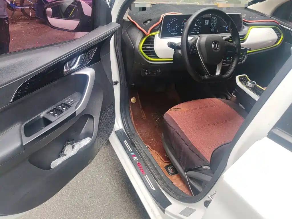 Changan Benben E-Star — миниатюра 12