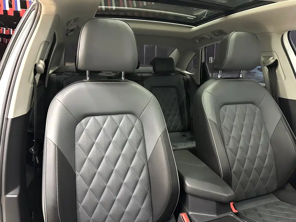 Volkswagen Sagitar — миниатюра 9