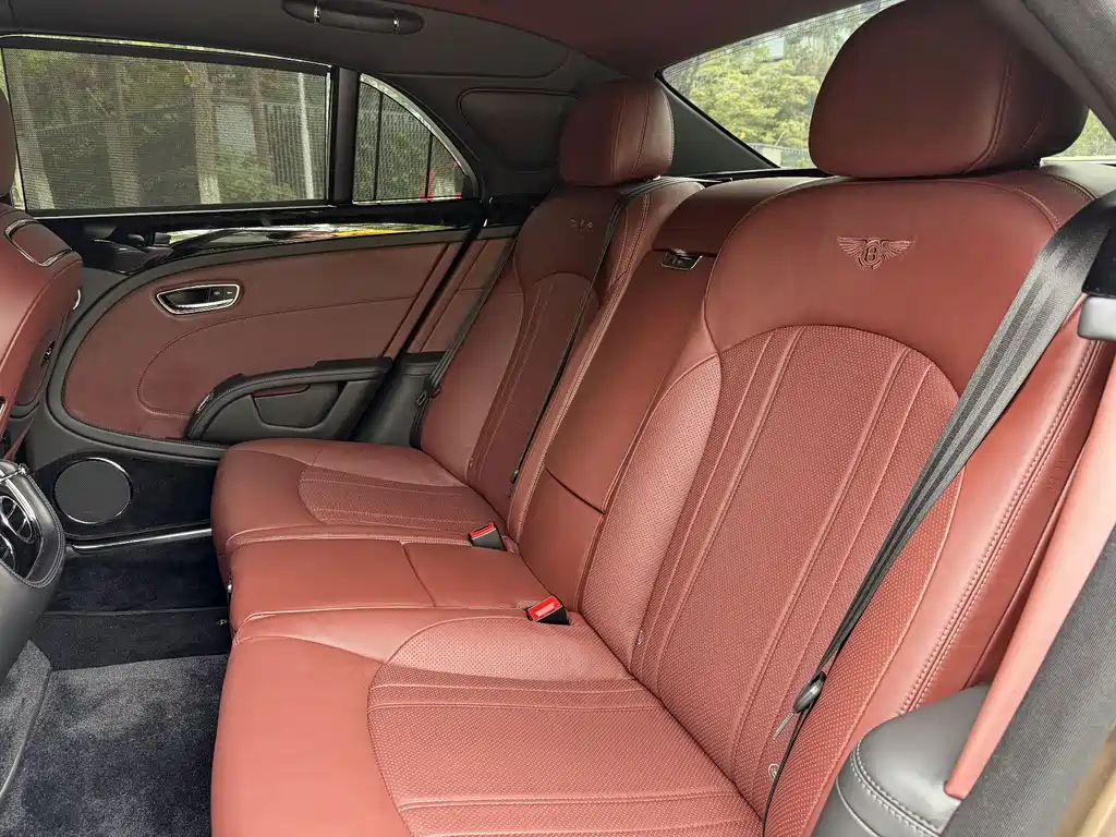 Bentley Mulsanne — миниатюра 10