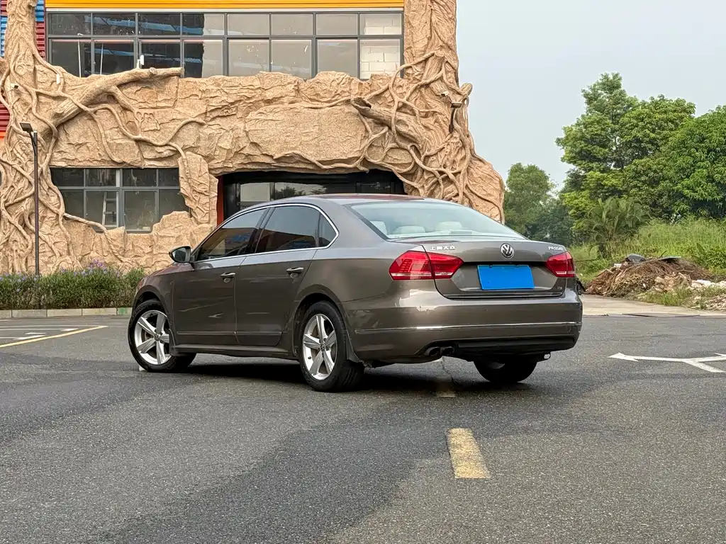 Volkswagen Passat — миниатюра 3