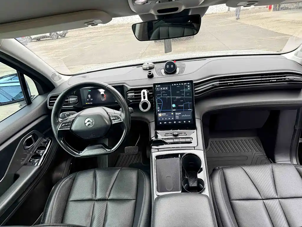 NIO ES8 — миниатюра 8