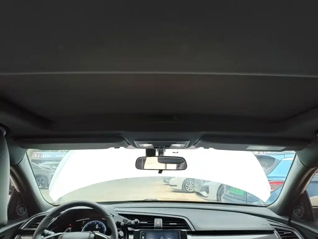 Honda Civic — миниатюра 18
