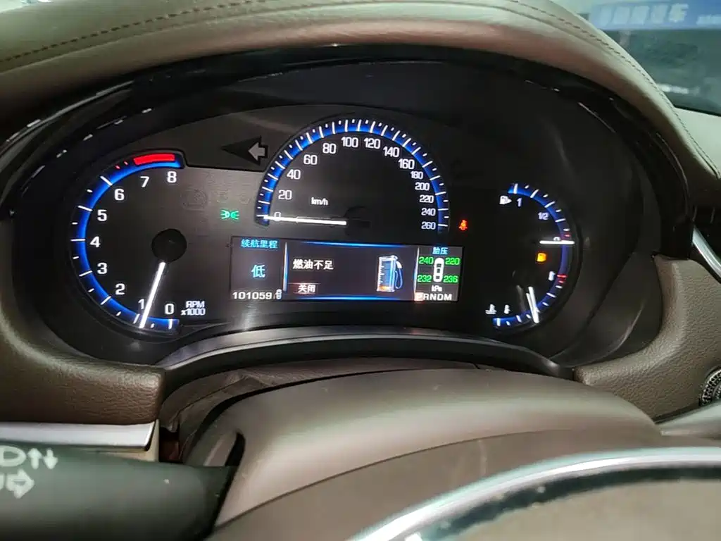 Cadillac XTS — миниатюра 12