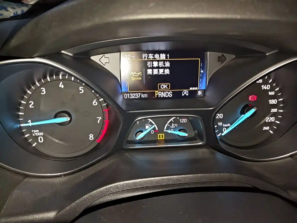 Ford Kuga — миниатюра 8