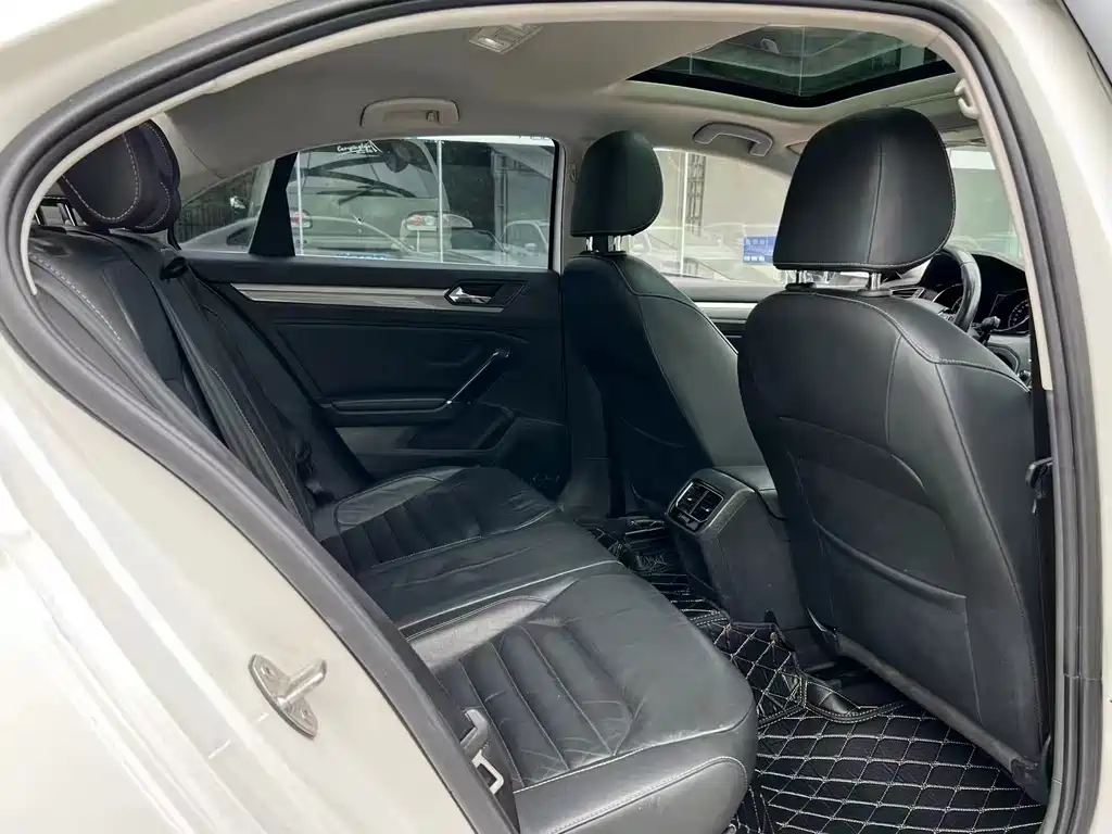 Volkswagen Lamando — миниатюра 9