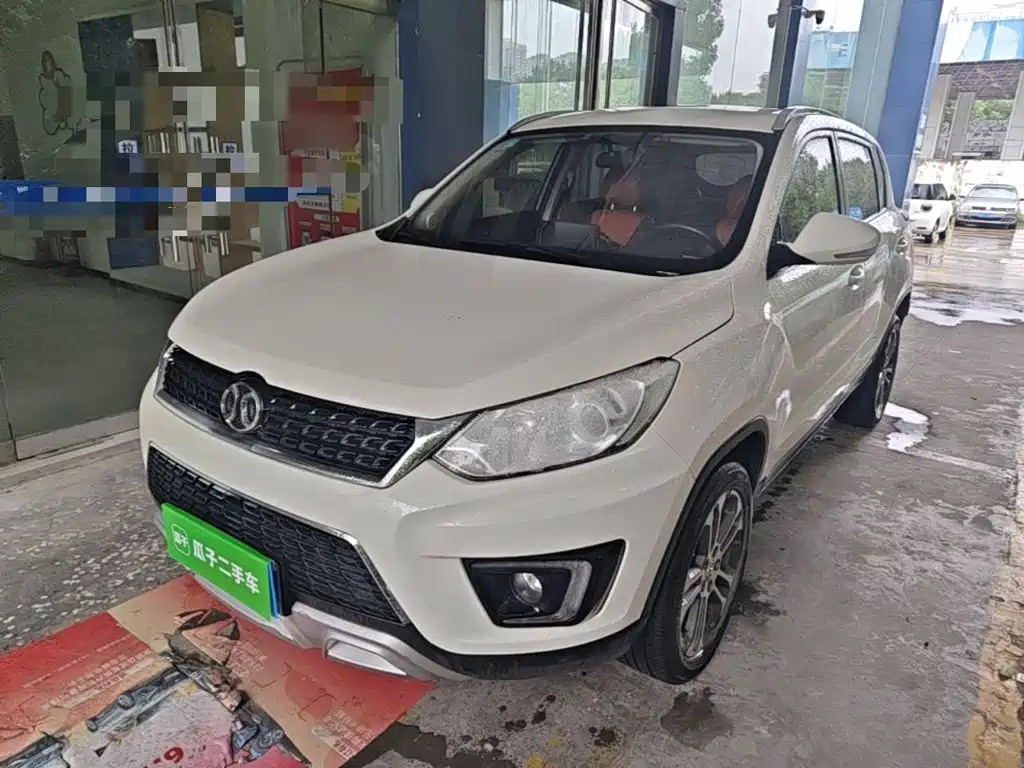 BAIC Senova X35 — миниатюра 2