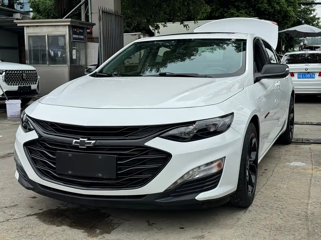 Chevrolet Malibu XL