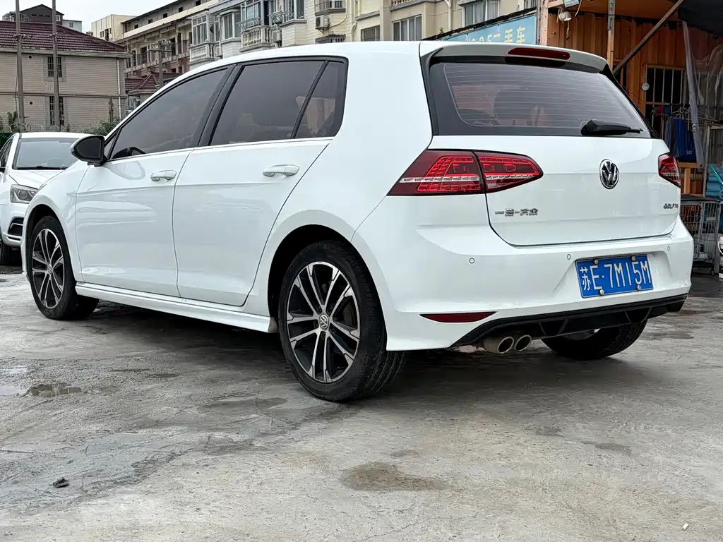 Volkswagen Golf — миниатюра 7