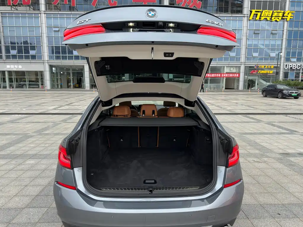 BMW 6 Series GT — миниатюра 7