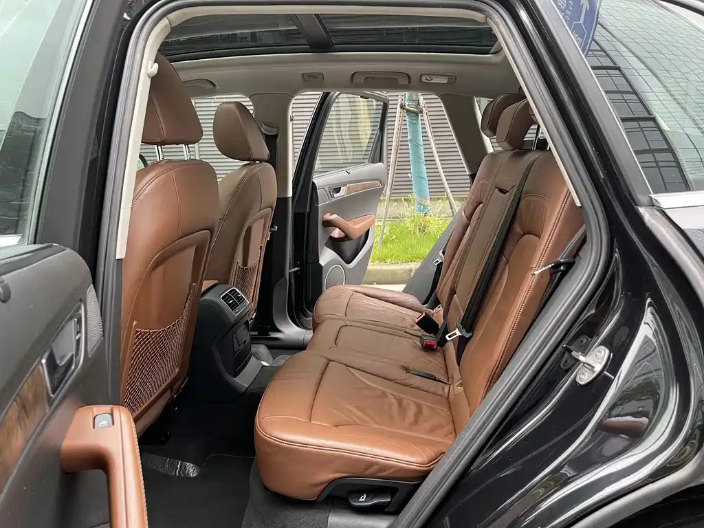 Audi Q5 (Import) — миниатюра 9
