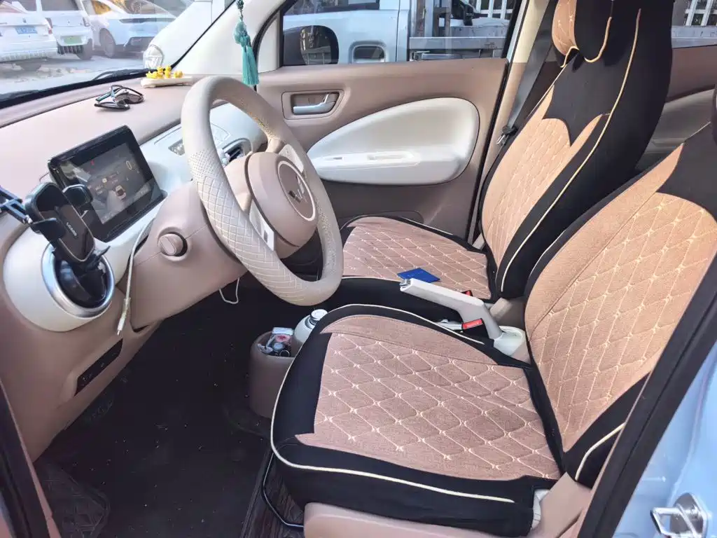 Wuling MINIEV — миниатюра 11