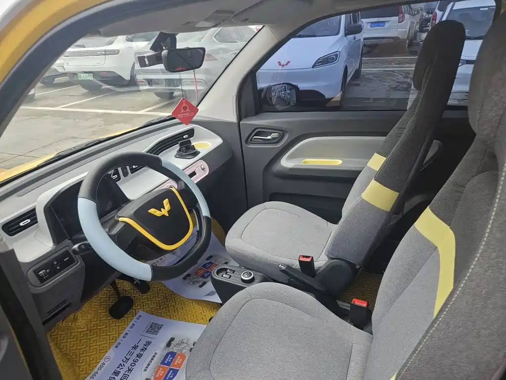 Wuling MINIEV — миниатюра 7