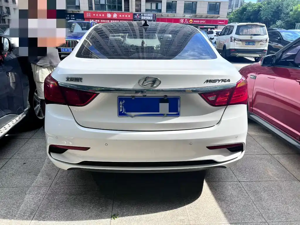 Hyundai Mistra — миниатюра 7
