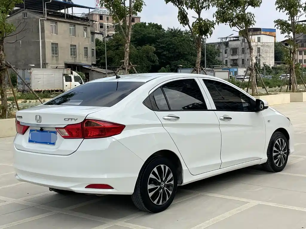 Honda City — миниатюра 6