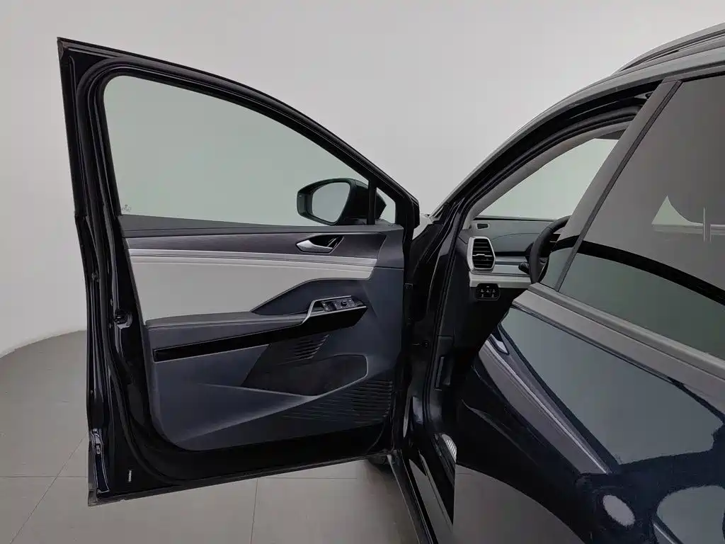 Volkswagen ID.6 Crozz — миниатюра 8