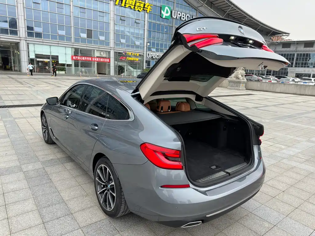 BMW 6 Series GT — миниатюра 4