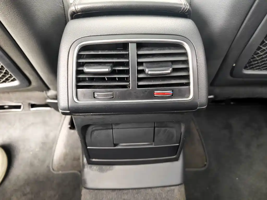 Audi Q5 40 TFSI Tech Type, фото 18