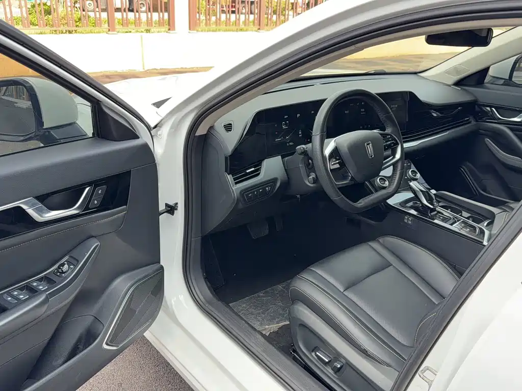 Bestune B70 — миниатюра 8